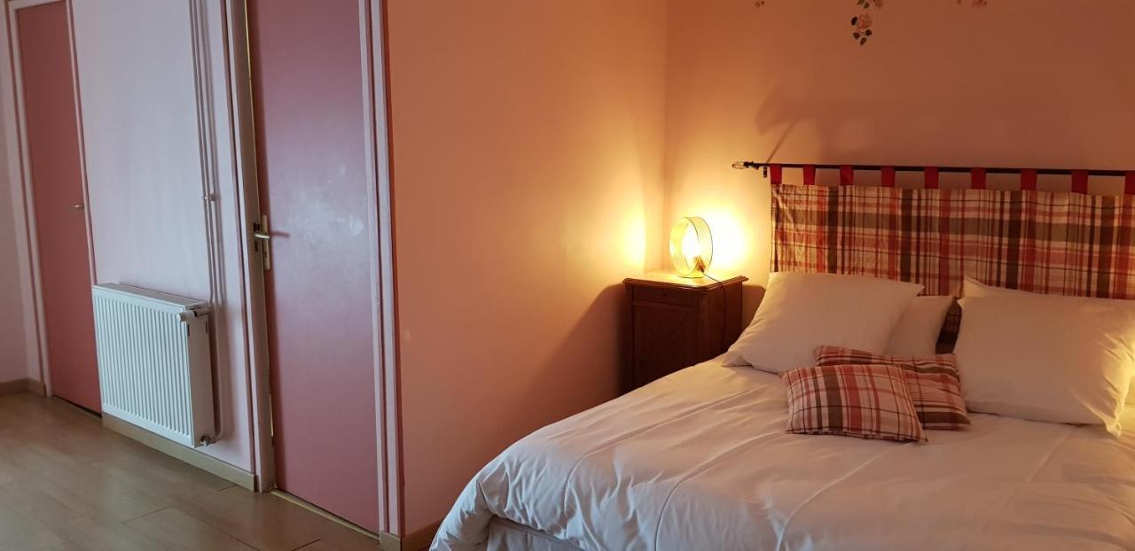 Bed and Breakfast Bleu Bonheur Dennevy Esterno foto
