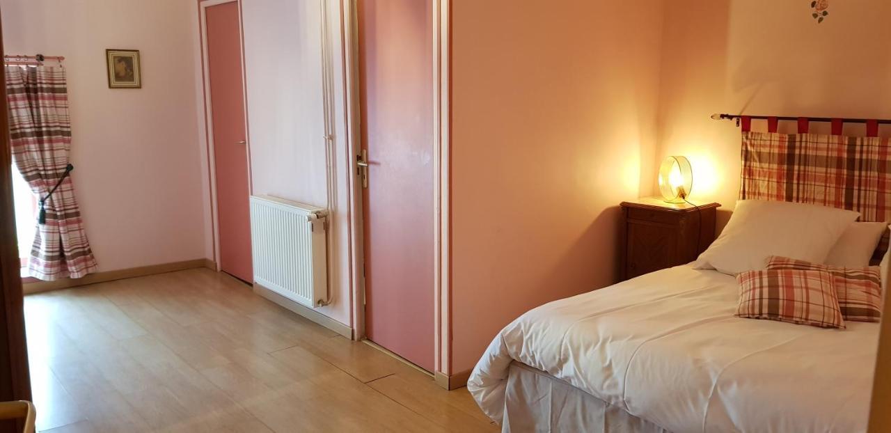 Bed and Breakfast Bleu Bonheur Dennevy Esterno foto